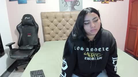 Snapshot of dahianncollins chatting on 10.21.25 dahianncollins online show from 10.21.25