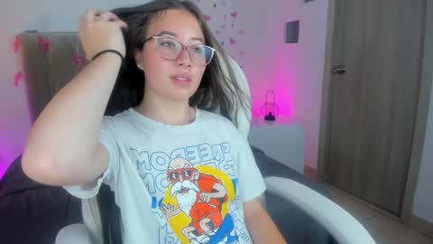 Dahlia online show from 01.29.25