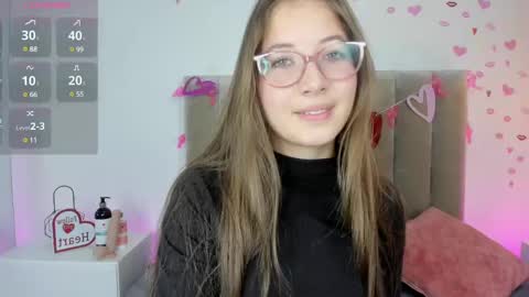 Dahlia online show from 03.04.25