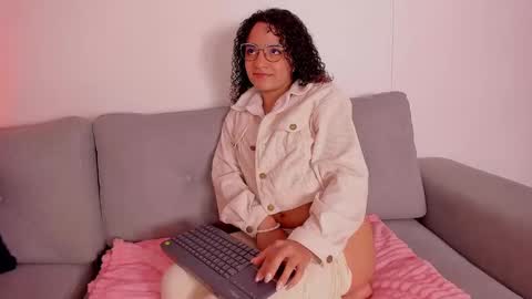 Dahli online show from 01.26.25