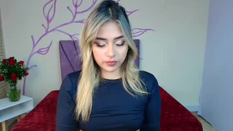 Dahlia online show from 02.20.25