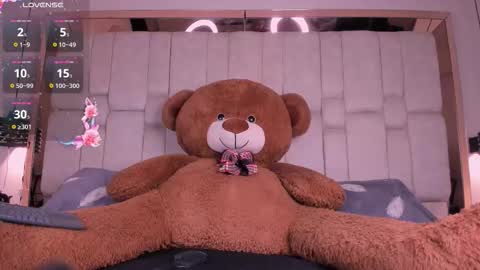 Daia Ortiz  online show from 10.19.25