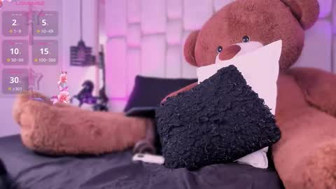 Daia Ortiz  online show from 11.08.25