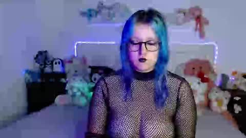 Snapshot of daiademoniaka chatting on 10.17.25    online show from 10.17.25