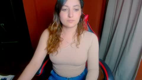 Snapshot of daiana_m chatting on 04.28.26 Daiana online show from 04.28.26