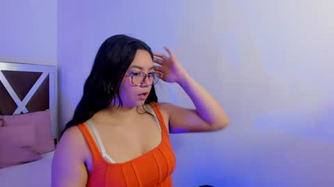 Snapshot of daiisy_tay chatting on 07.18.26 DAIISY online show from 07.18.26