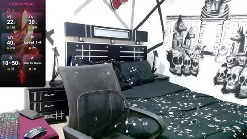 Snapshot of daimon_rock01 chatting on 01.23.25 felipe online show from 01.23.25