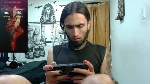 Snapshot of daimon_rock01 chatting on 02.27.25 felipe online show from 02.27.25