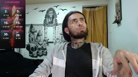 Snapshot of daimon_rock01 chatting on 03.04.25 felipe online show from 03.04.25