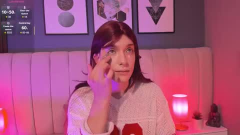 Snapshot of daimondpink chatting on 11.05.25 daimondpink online show from 11.05.25