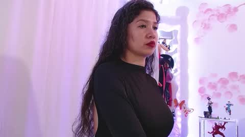 DAINA online show from 01.18.25