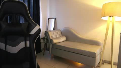 Lauren            online show from 11.11.25