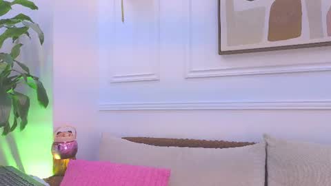 Snapshot of daisy_price chatting on 06.21.26 Daisy Price online show from 06.21.26