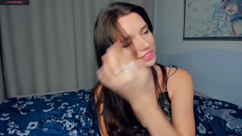 Naomi online show from 12.08.24