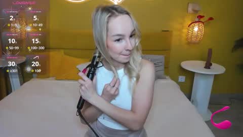 Snapshot of daisymellifluous chatting on 02.21.26 daisymellifluous online show from 02.21.26