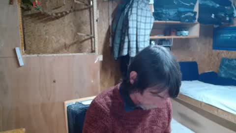 Snapshot of daiwants2fku chatting on 09.28.25 dave online show from 09.28.25