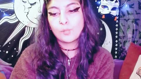 Snapshot of dak_7 chatting on 12.22.24    --  -- help me reach 100 hands up  online show from 12.22.24