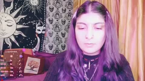 Snapshot of dak_7 chatting on 01.14.25    --  -- help me reach 100 hands up  online show from 01.14.25