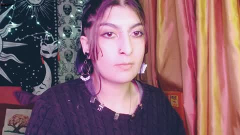 Snapshot of dak_7 chatting on 01.25.25    --  -- help me reach 100 hands up  online show from 01.25.25