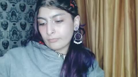 Snapshot of dak_7 chatting on 02.12.25    --  -- help me reach 100 hands up  online show from 02.12.25