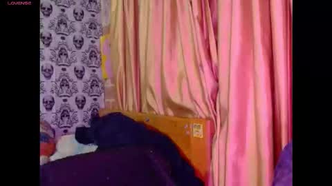    --  -- help me reach 100 hands up  online show from 01.15.26