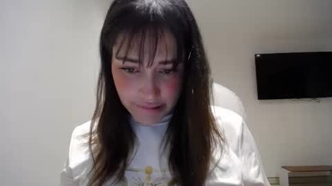 IG  dakotasofiaa online show from 05.19.26