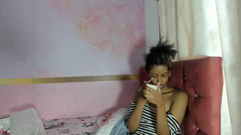 Snapshot of dakota_evans18 chatting on 10.19.25 DAKOTA online show from 10.19.25