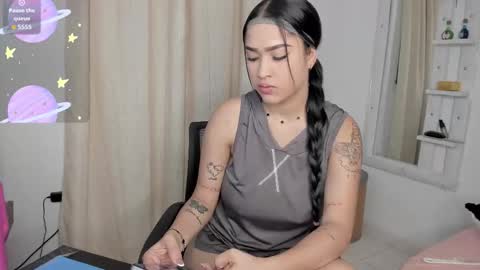 Snapshot of dakota_jenkins chatting on 10.29.25 janeth online show from 10.29.25