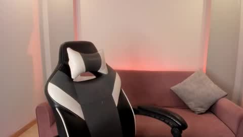 dakota_mars online show from 12.22.25