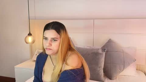 Dakota-Megan online show from 09.29.25