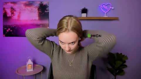 Youre Dakota online show from 10.04.25