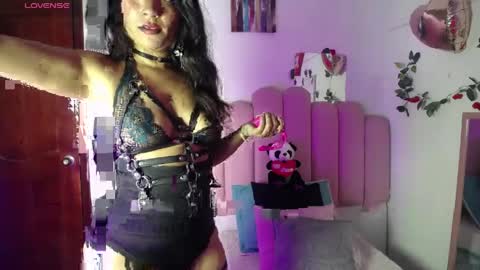 Caroliina online show from 04.06.26