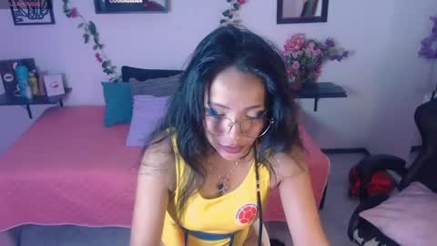 Caroliina online show from 06.03.26