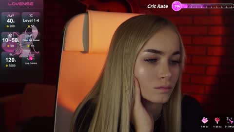 Snapshot of dakotaajohnnson chatting on 10.24.25 dakotaajohnnson online show from 10.24.25