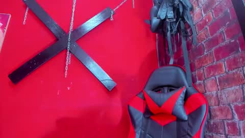 Mariana online show from 03.22.26