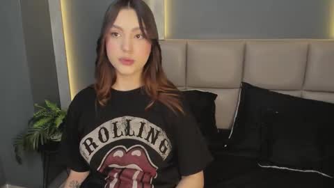 Dakota  online show from 12.14.25