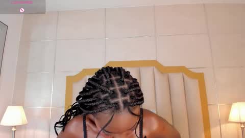    online show from 12.04.25