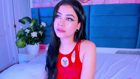   online show from 02.05.25