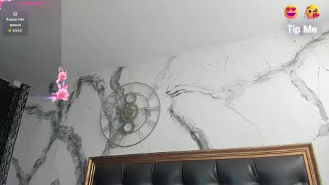 Snapshot of dalaymoore_ chatting on 01.16.26 Dalay online show from 01.16.26