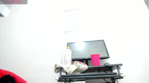  Ren  online show from 12.16.24