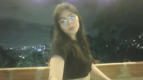 Snapshot of dalia_morgan chatting on 12.21.24 Dalia Morgan online show from 12.21.24