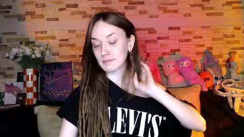 Dalia  online show from 09.26.25