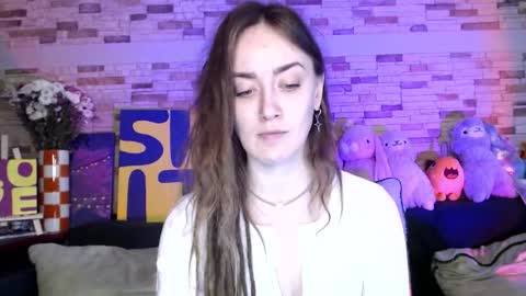 Dalia  online show from 10.23.25