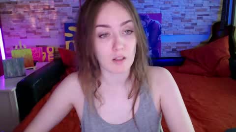 Snapshot of dalia_peach chatting on 05.09.26 Dalia online show from 05.09.26