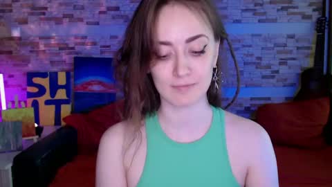 Snapshot of dalia_peach chatting on 05.23.26 Dalia online show from 05.23.26