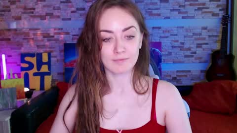 Snapshot of dalia_peach chatting on 05.24.26 Dalia online show from 05.24.26