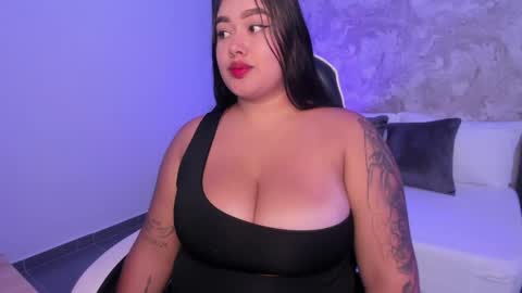 D A L I A  online show from 04.13.26