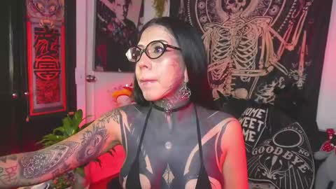 Snapshot of dalia_vorhees chatting on 06.05.26 dalia_vorhees online show from 06.05.26