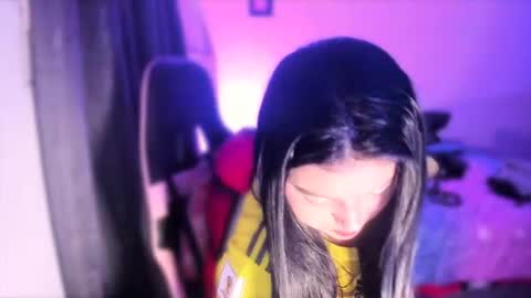 Snapshot of daliaapril22 chatting on 06.17.26 Dalia April online show from 06.17.26