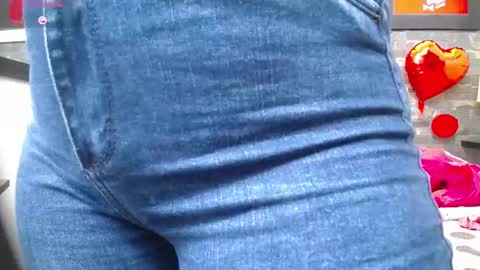 Snapshot of daliadubey chatting on 09.24.25 dalia dubey online show from 09.24.25